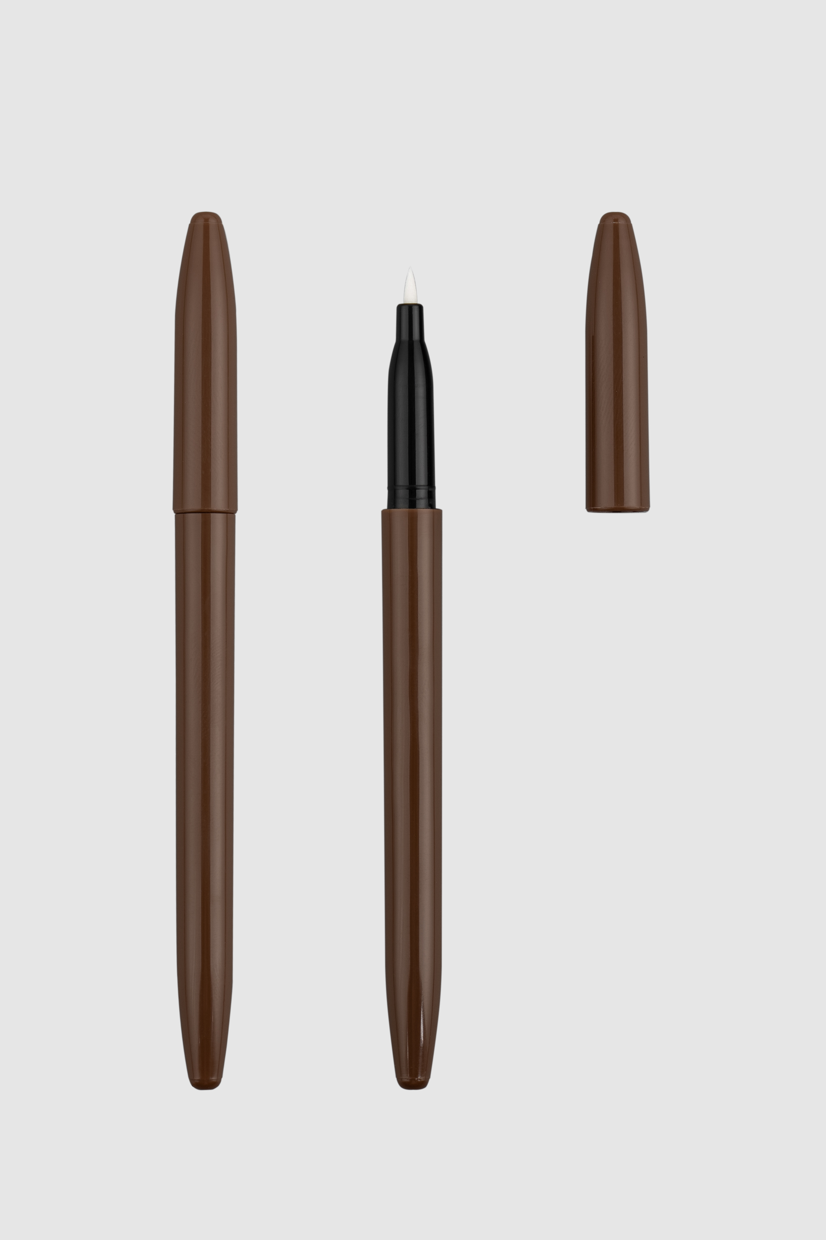 Votre fournisseur d'eyeliner liquide a-t-il de nombreux problèmes de détail?