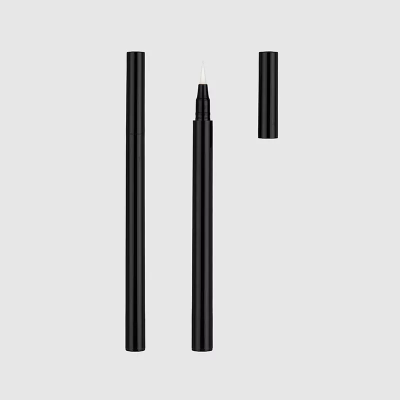 Emballage eye-liner liquide à pointe fine