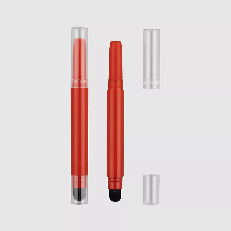 Crayon à lèvres et emballage de brosse ronde